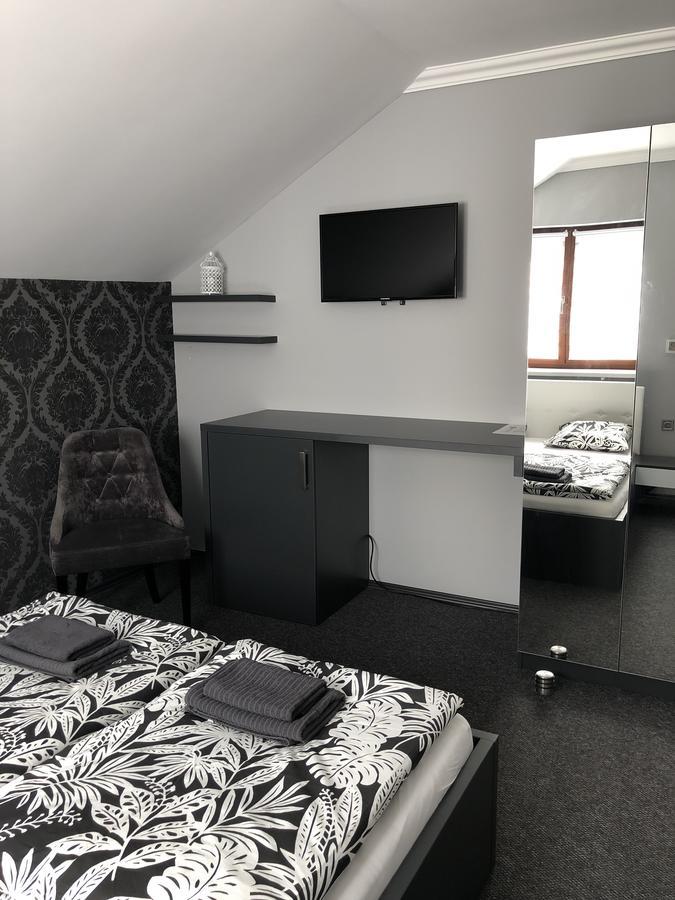 Tardosi Vendeghaz Hotell Miskolc Eksteriør bilde