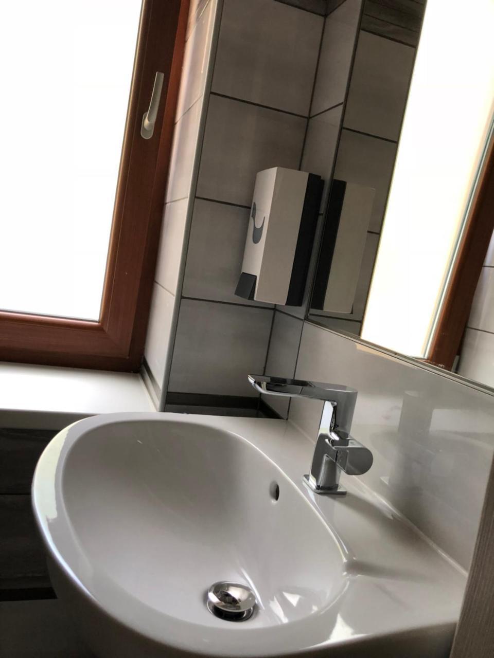 Tardosi Vendeghaz Hotell Miskolc Eksteriør bilde